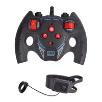 سياره على شكل دباب مع ريموت وساعه يد الون الصفر